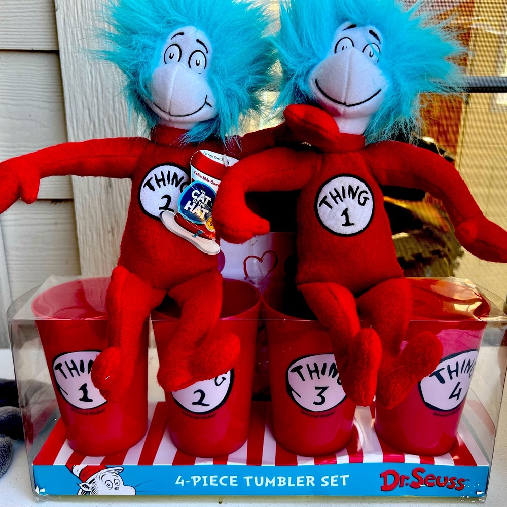 Thing 1 & 2 new and tumbler set very cute just never used